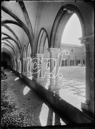 Claustros do convento de São Francisco, Santarém