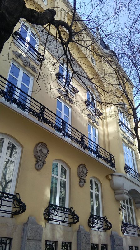 04 Edifício na Avenida da República, n.º 23, Lisboa.jpg