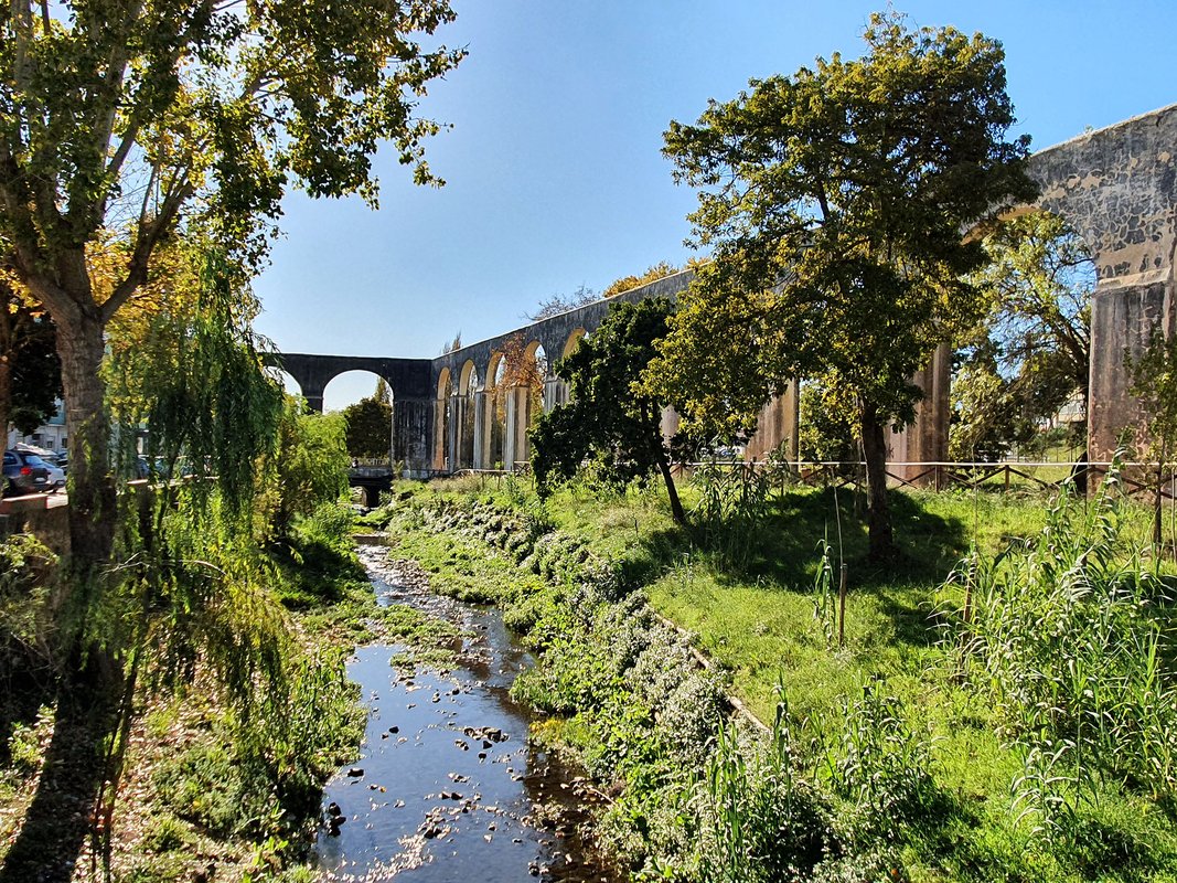 Aqueduto da Gargantada Queluz 12.jpg