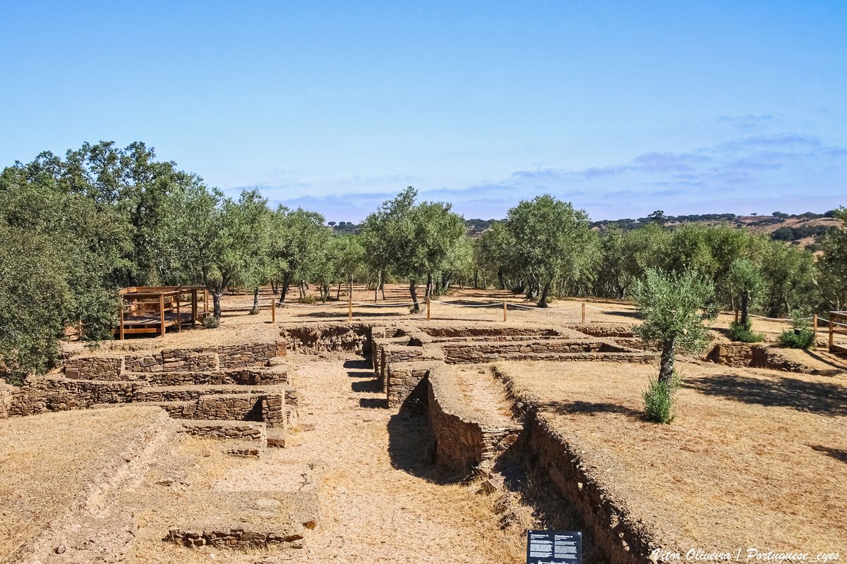 Estação Arqueológica de Mesas de Castelinho - Portugal (52403498666).jpg