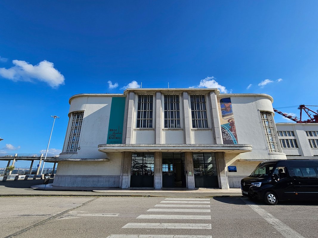 Gare Marítima da Rocha do Conde de Óbidos, Lisboa 01.jpg