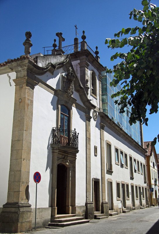 Igreja da Misericórdia - Arganil - Portugal (29373309616).jpg
