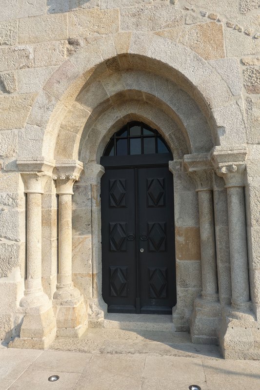 Igreja e Convento de Paderne 11.jpg