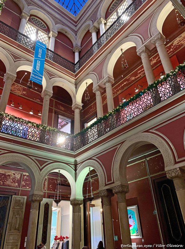 Palácio Ribeiro da Cunha - Lisboa - Portugal (53451060250).jpg