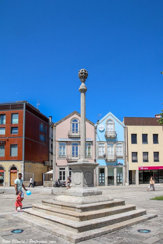Pelourinho da Póvoa de Varzim - Portugal 🇵🇹 (54111600218).jpg