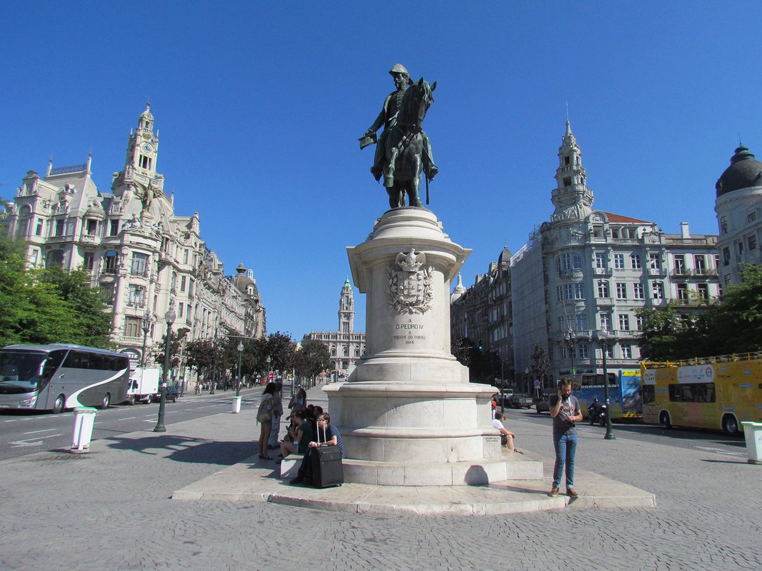 Porto, Praça da Liberdade (6).jpg
