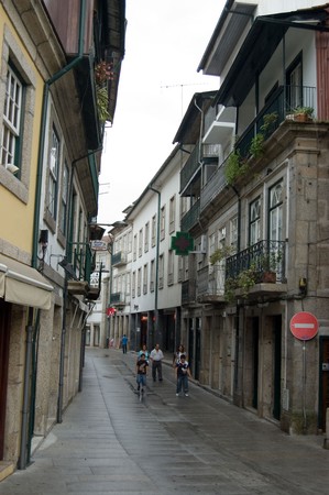 Amarante-Street1.jpg