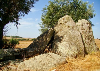 Anta da Herdade da Serranheira