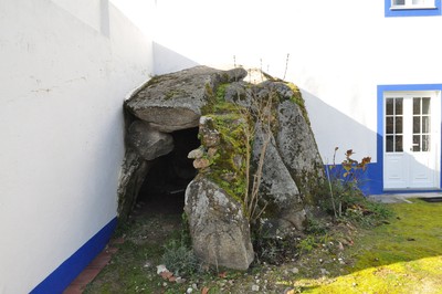 Anta do Estanque Montemor-o-Novo