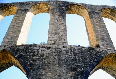 Aqueduto do Convento de Cristo