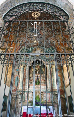 Capela do Senhor dos Milagres - Tábua - Portugal (4746042259).jpg