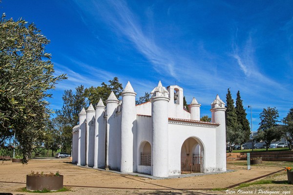 Ermida de Santo André - Beja - Portugal (53004614362).jpg