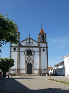 Igreja paroquial de Santiago do Bougado