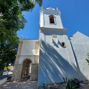 Igreja matriz de Abitureiras