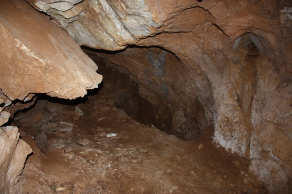 Gruta de Dine 03.jpg