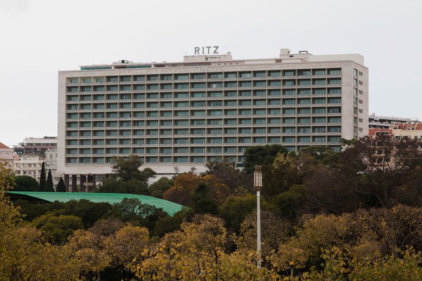 Hotel Ritz Lisboa 5529.jpg