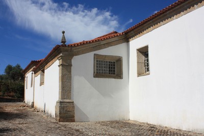 Igreja matriz de Lamalonga