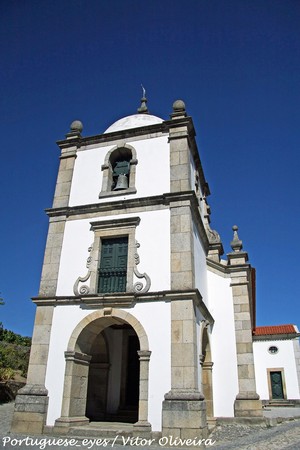Igreja Matriz de São João de Lobrigos - Portugal (6032957196).jpg