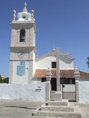 Igreja da Terrugem Sintra e cruzeiro.jpg