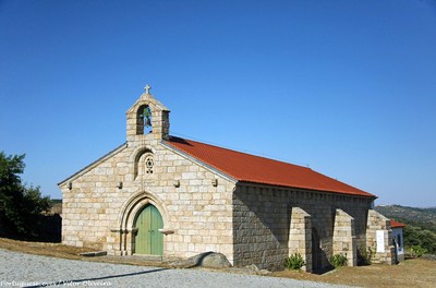 Igreja de Algosinho
