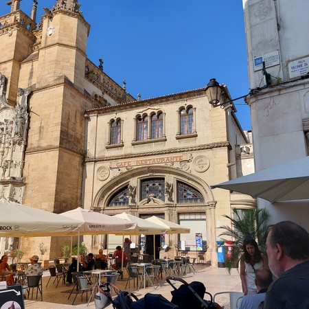 Igreja de São João das Donas, atual Café Santa Cruz, em 2025 - Foto 07.jpg