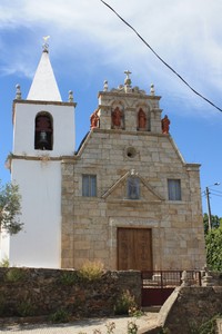 Igreja paroquial de Vilarinho de Agrochão