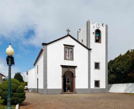 Igreja de Santo António da Serra - Madeira 01.jpg