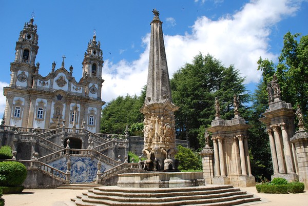 Lamego - Chafariz dos Remédios (2).jpg