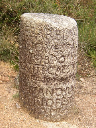 Marco miliário de Covide e Campo