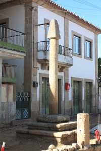 Pelourinho de Água Revés