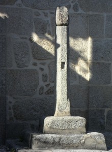 Pelourinho de Couto de Esteves