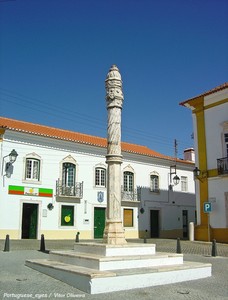 Pelourinho de Fronteira