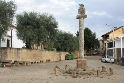 Pelourinho de Vale de Prados