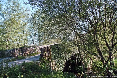 Ponte do rio Vade