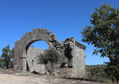 Igreja Românica de Santa Maria do Castelo de Vilar Maior Sabugal