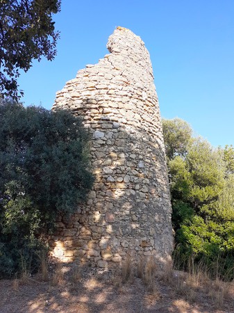 Torre de Bias - lado poente.jpg