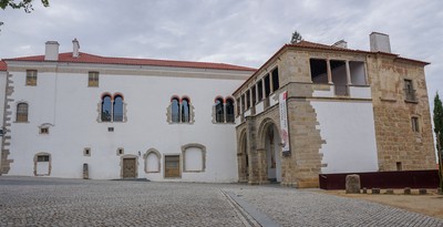 Palácio dos antigos Condes de Basto ou Paço de São Miguel