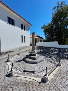 Pelourinho de Pousaflores