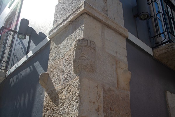 Casa das Quatro Cabeças