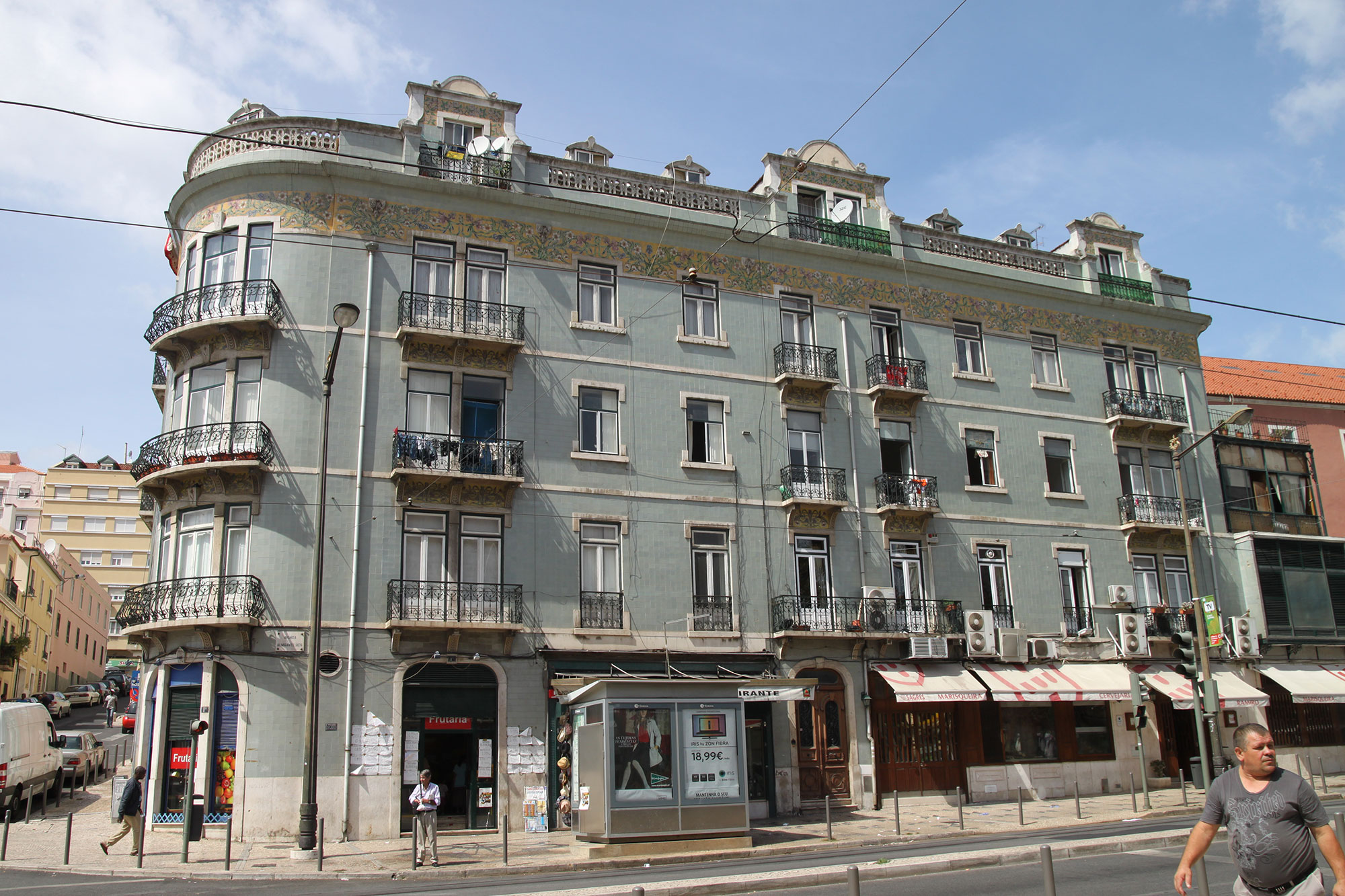 Av Almirante Reis n 1 7137.jpg