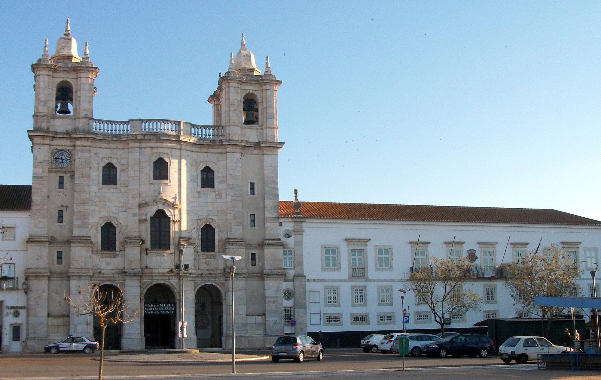 Convento dos Congregados de Estremoz Portugal.jpg
