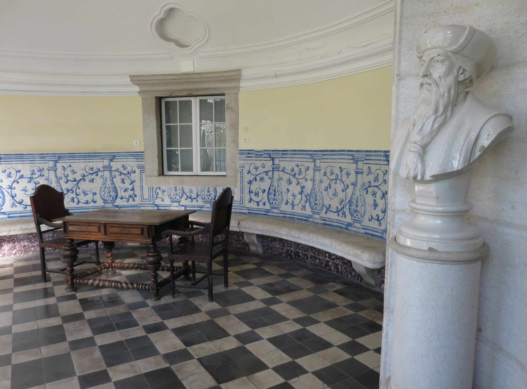 Vista geral de uma das zonas interiores.jpg