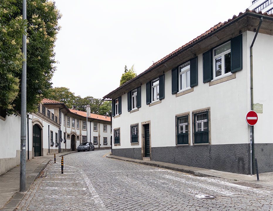 Conjunto na Zona do Campo Alegre